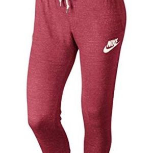 Nike Gym Vintage Capri Sweatpants Red